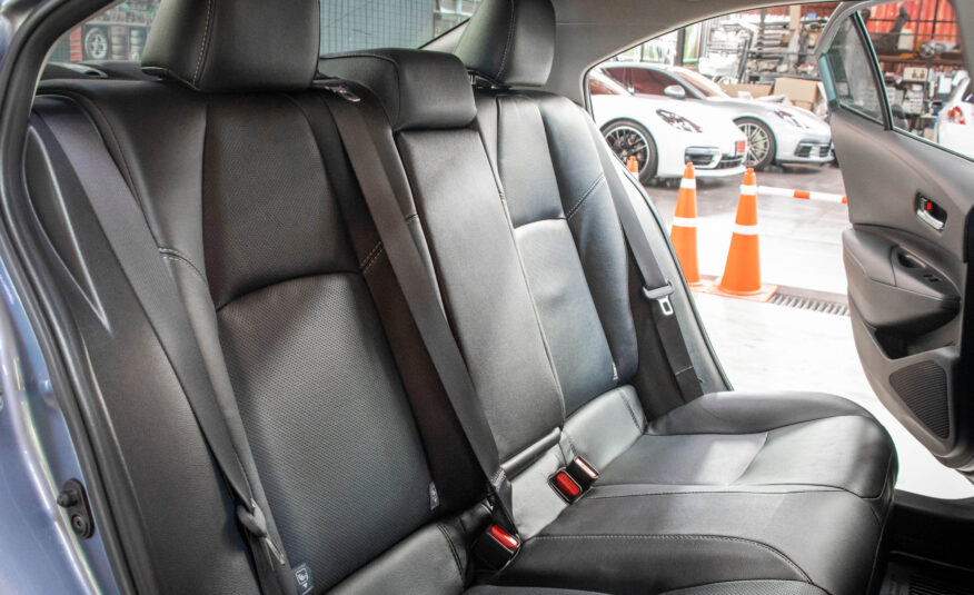 TOYOTA ALTIS 1.8 HYBRID PREMIUM 2021