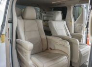 TOYOTA ALPHARD 2.4  HYBRID E-FOUR 2013