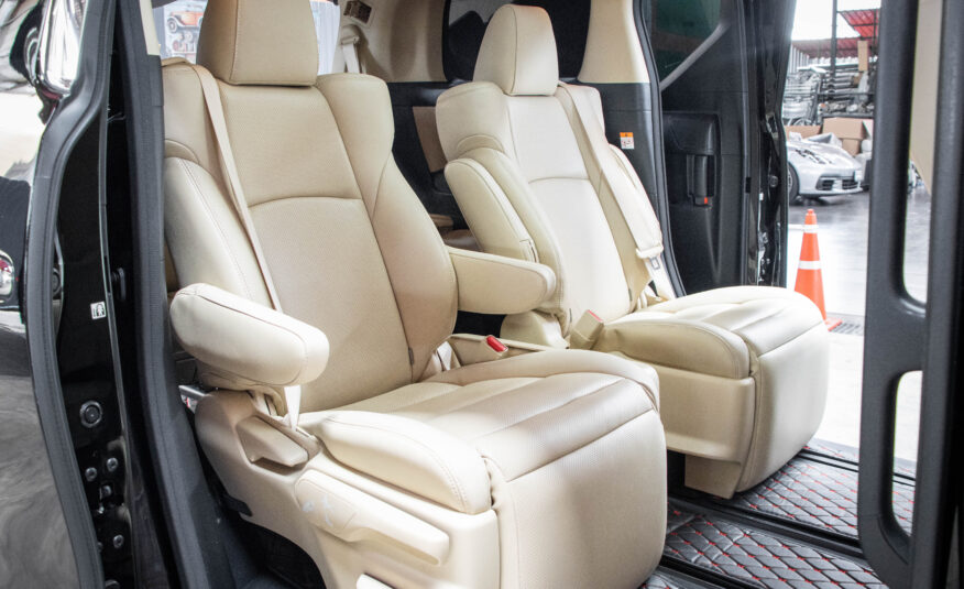 TOYOTA ALPHARD 2.5 X HYBRID 4WD 2022