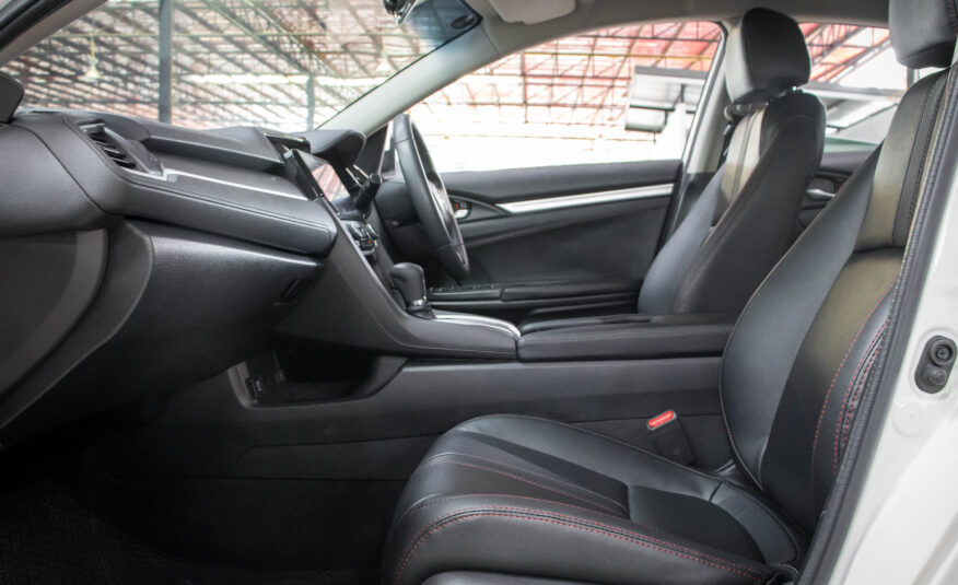 HONDA CIVIC FC 1.8 E  i-VTEC 2018