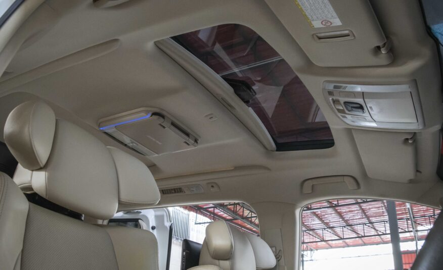 TOYOTA ALPHARD 2.4  HYBRID E-FOUR 2013