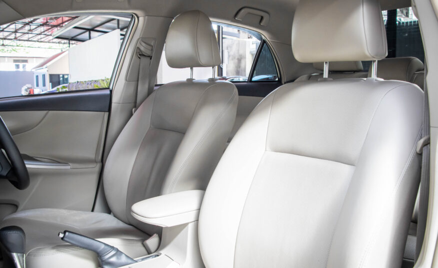 TOYOTA ALTIS 1.8 G 2011