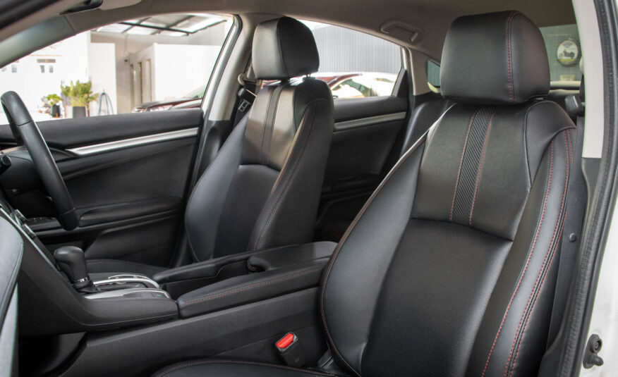 HONDA CIVIC FC 1.8 E  i-VTEC 2018