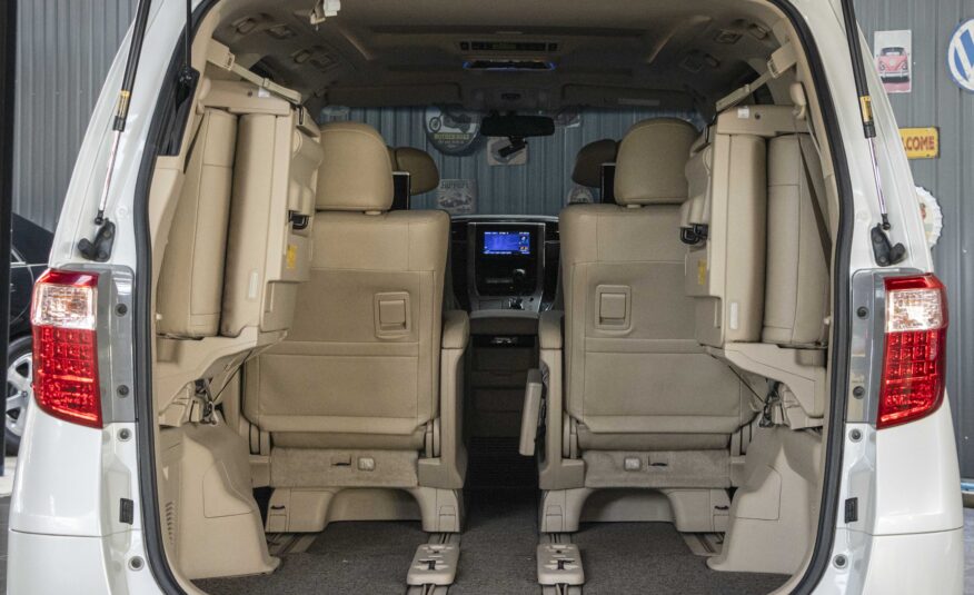 TOYOTA ALPHARD 2.4  HYBRID E-FOUR 2013