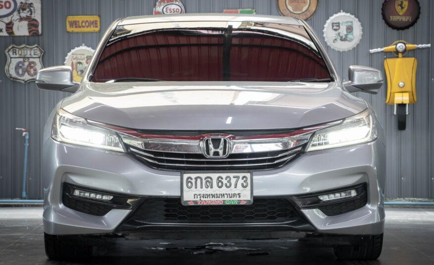 HONDA ACCORD 2.0 EL 2017
