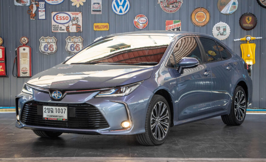 TOYOTA ALTIS 1.8 HYBRID PREMIUM 2021