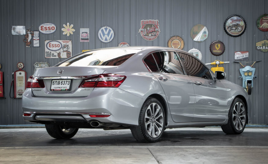 HONDA ACCORD 2.0 EL 2017