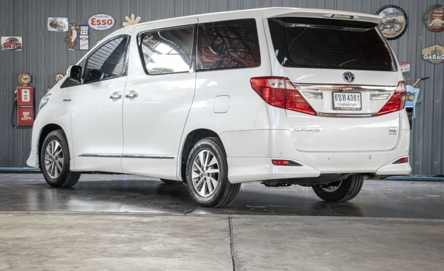 TOYOTA ALPHARD 2.4  HYBRID E-FOUR 2013