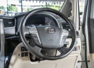 TOYOTA ALPHARD 2.4  HYBRID E-FOUR 2013