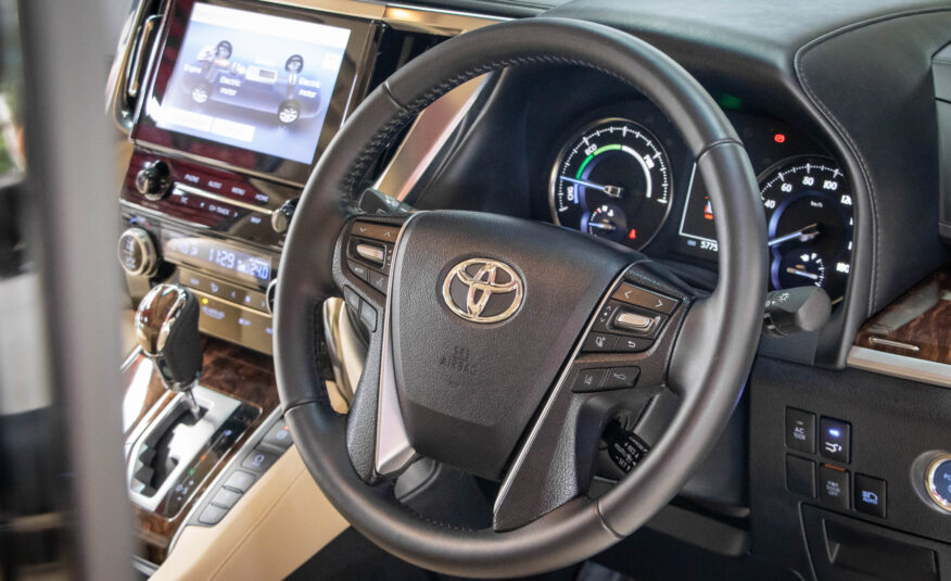 TOYOTA ALPHARD 2.5 X HYBRID 4WD 2022