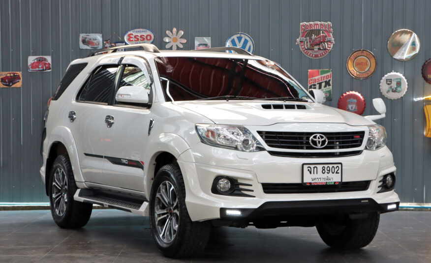 TOYOTA FORTUNER 3.0 TRD Sportivo 4WD ปี2015