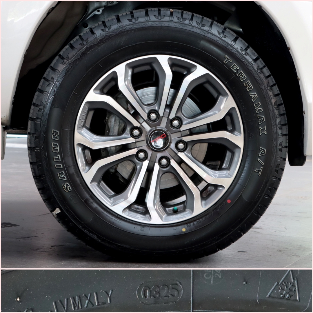 TOYOTA FORTUNER 3.0 TRD Sportivo 4WD ปี2015