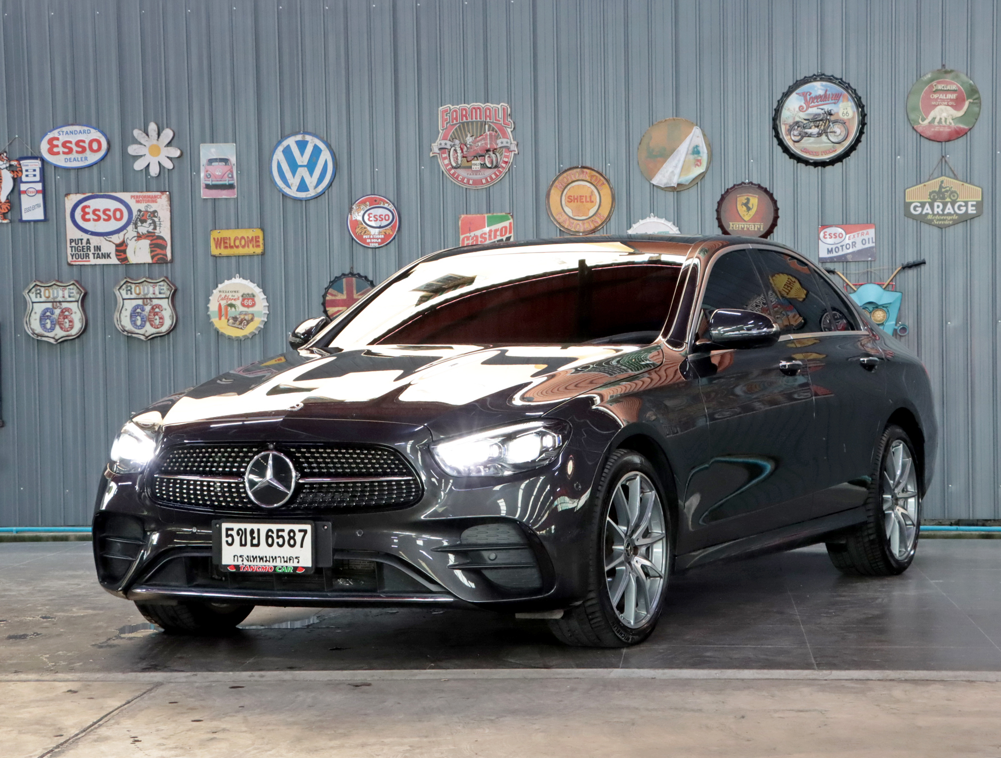 MERCEDES-BENZ E300 2.0 e AMG Dynamic ปี2025