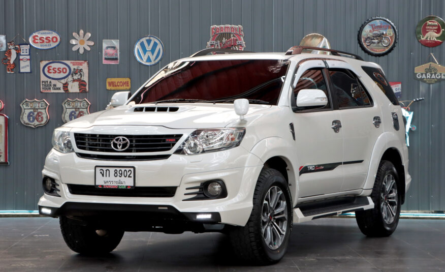 TOYOTA FORTUNER 3.0 TRD Sportivo 4WD ปี2015