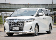 TOYOTA ALPHARD 2.5 HYBRID E-FOUR ปี2022