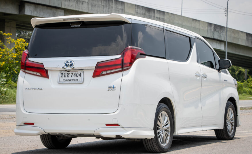TOYOTA ALPHARD 2.5 HYBRID E-FOUR ปี2022