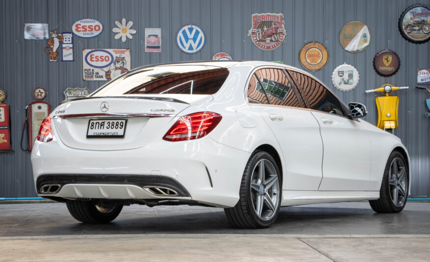MERCEDES-BENZ C250 2.0 AMG Dynamic ปี2015