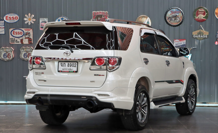 TOYOTA FORTUNER 3.0 TRD Sportivo 4WD ปี2015
