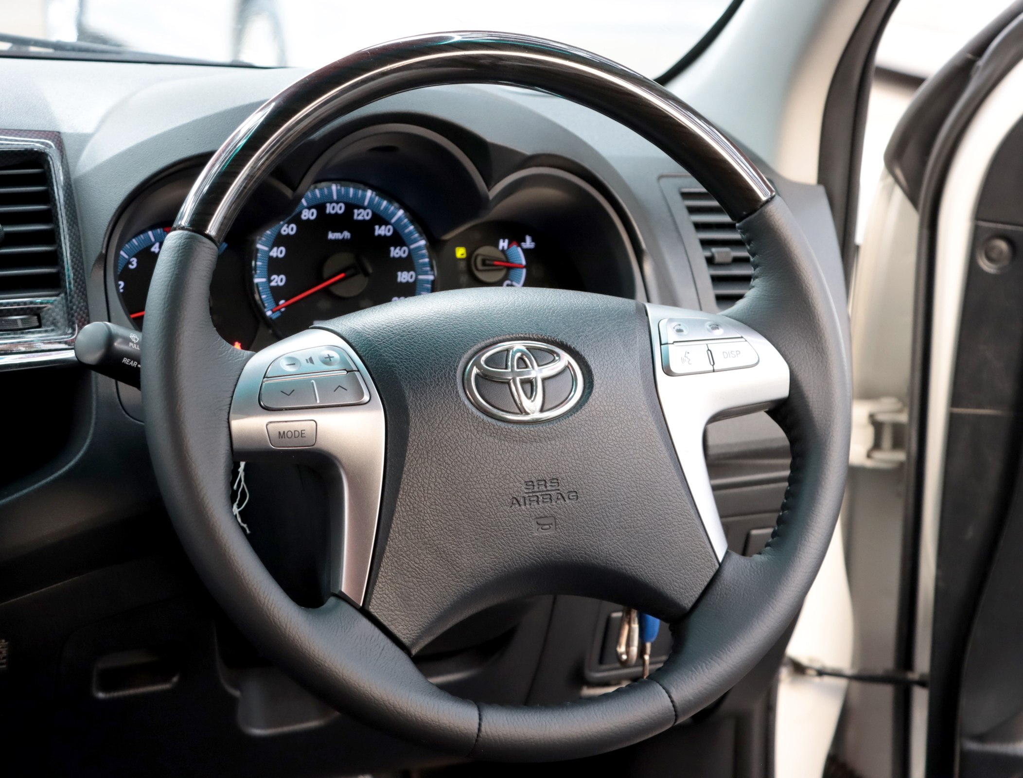 TOYOTA FORTUNER 3.0 TRD Sportivo 4WD ปี2014