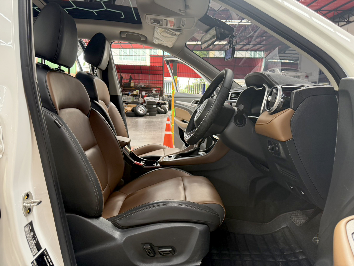 MG ZS 1.5 X+ SUNROOF 2021