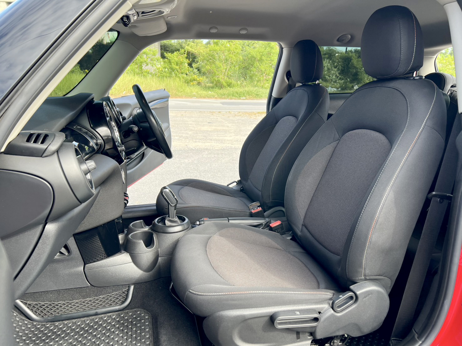 Mini Cooper 1.5 F56 Hatch RHD 2019