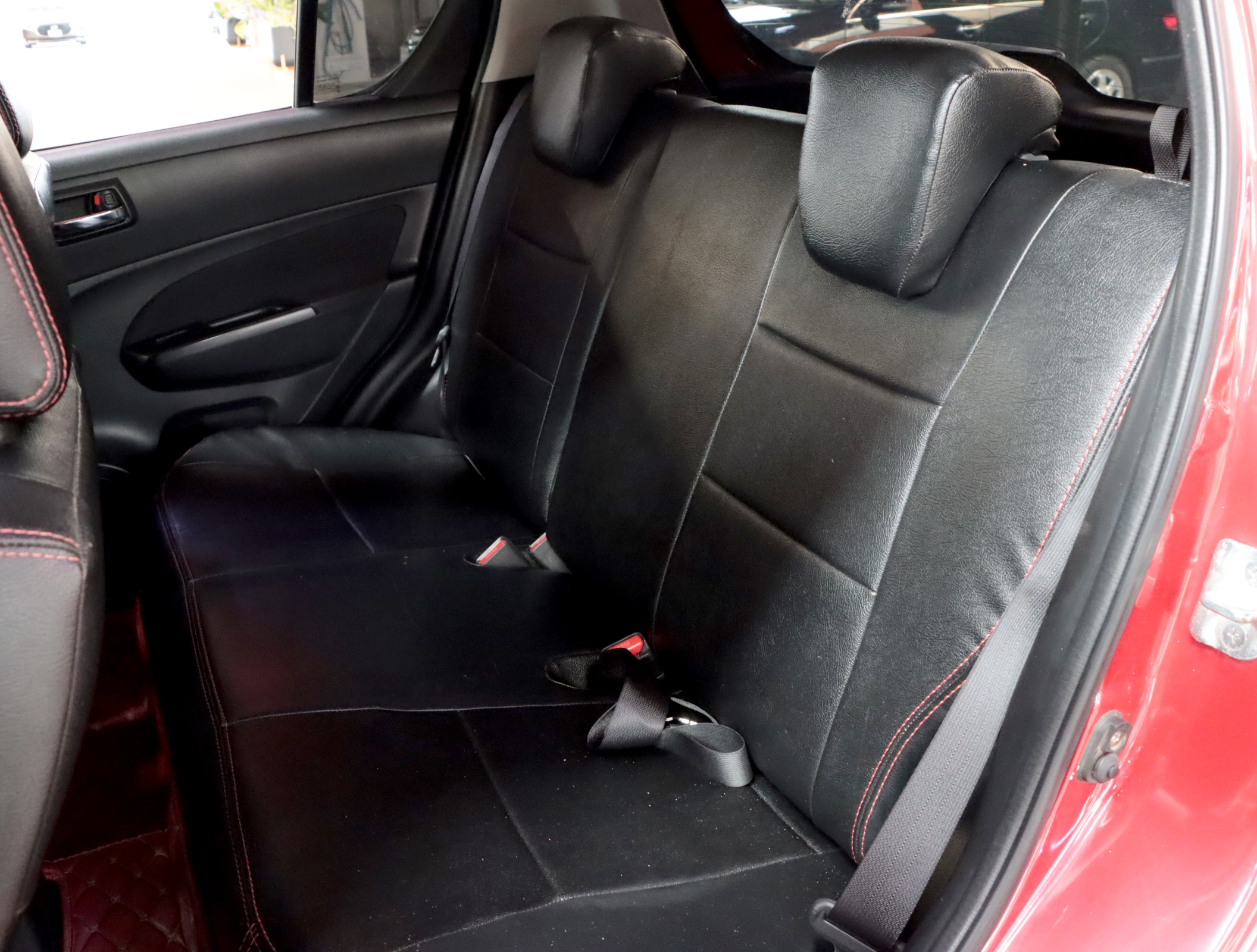 SUZUKI SWIFT 1.2 GLX 2013