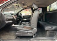 NISSAN NAVARA NP300 2.5 Calibre E Black Edition King Cab 2020