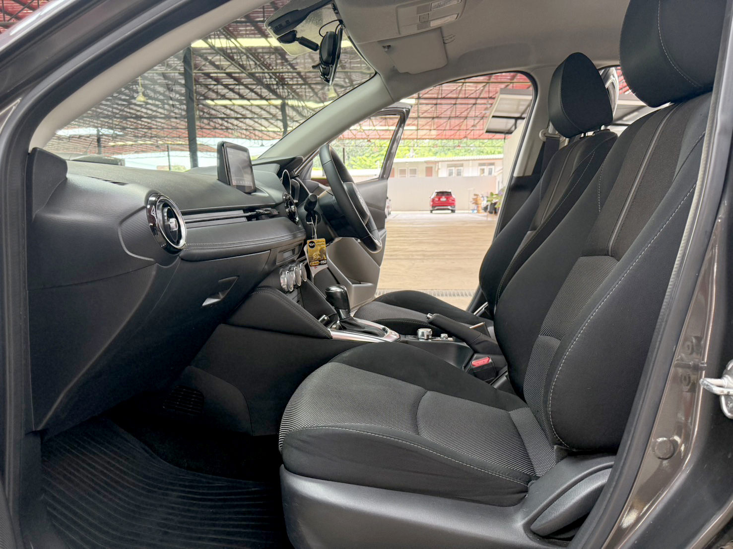 MAZDA2 1.3 HIGH CONNECT Sports