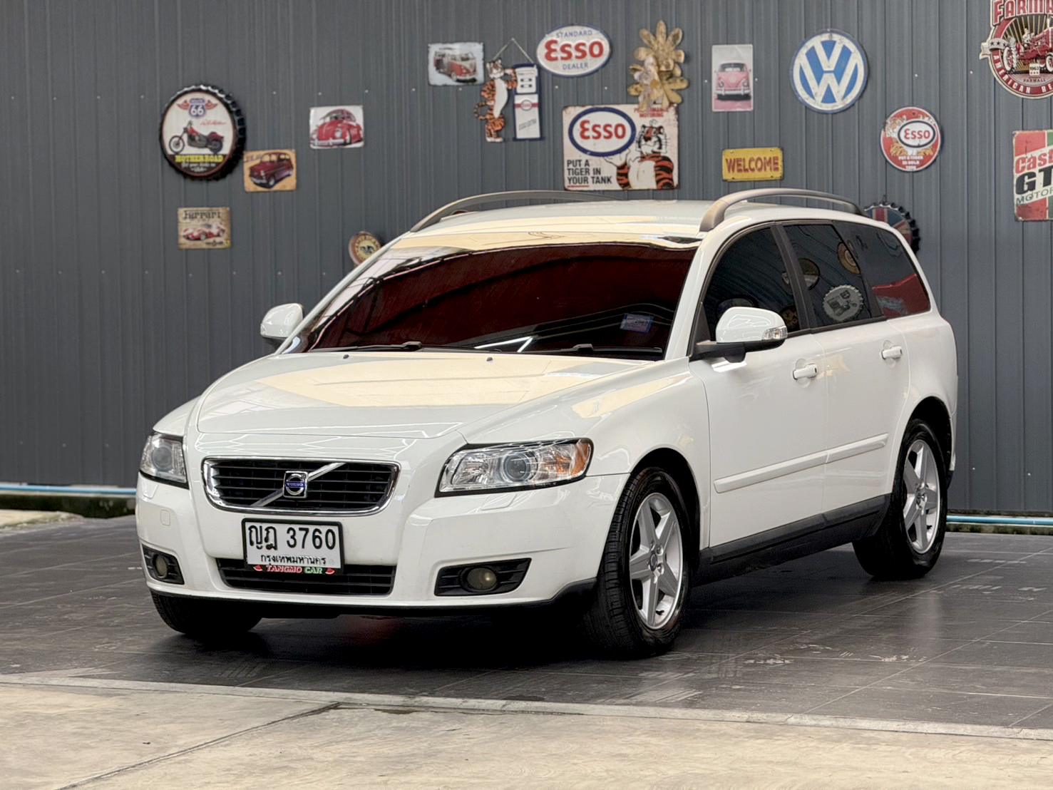VOLVO V50 2.0 2011