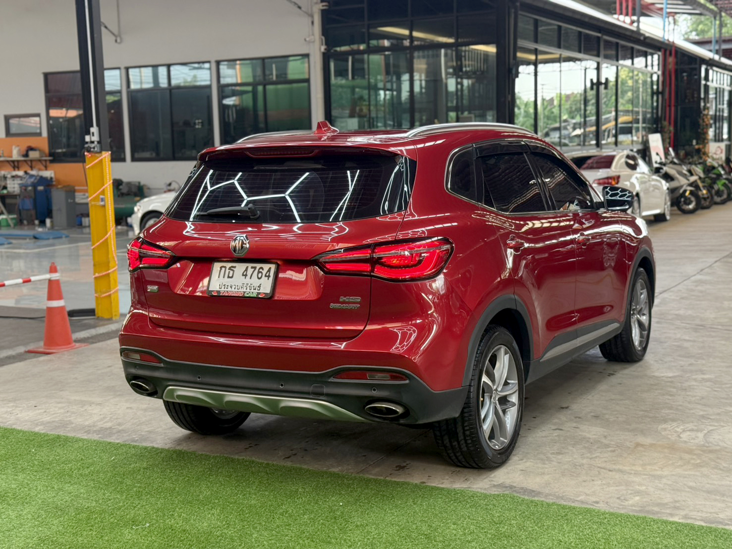 MG HS 1.5 X+ SUNROOF 2021