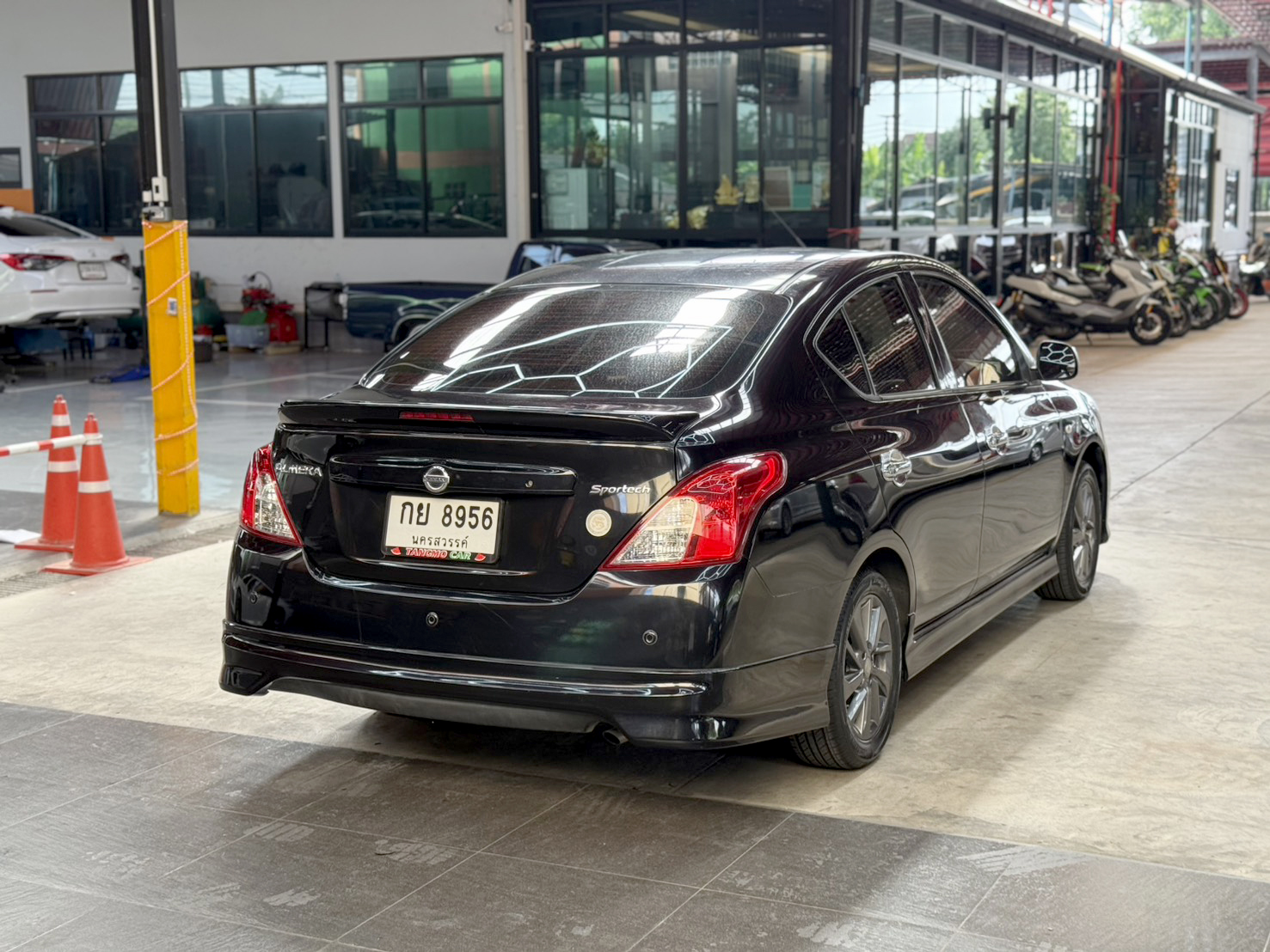 NISSAN ALMERA 1.2 E Sportech 2016