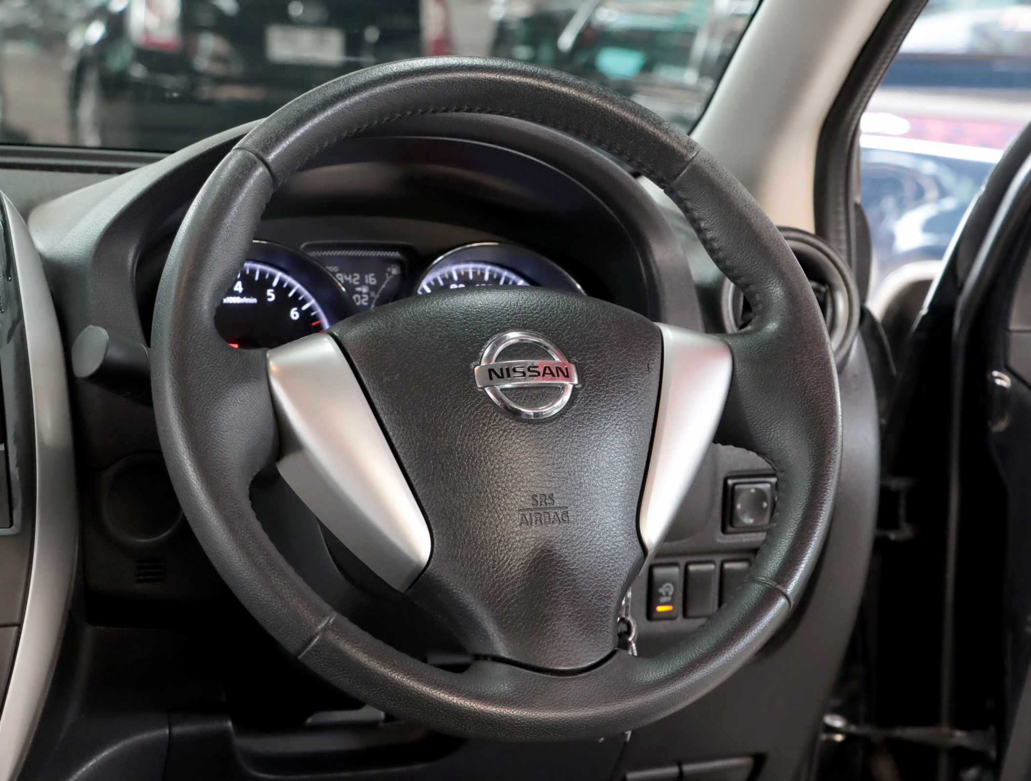 NISSAN ALMERA 1.2 E Sportech 2015