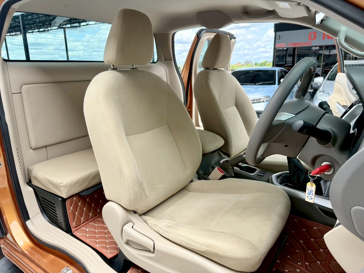 NISSAN NAVARA NP300 2.5 E KINGCAB 2021