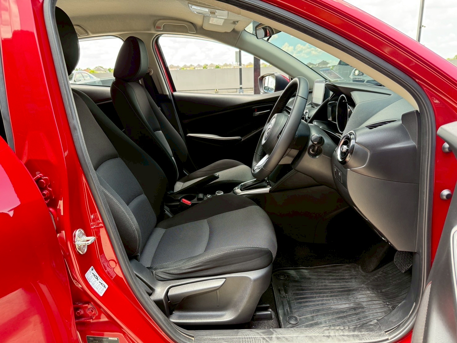 MAZDA2 1.3 HIGH CONNECT 2020