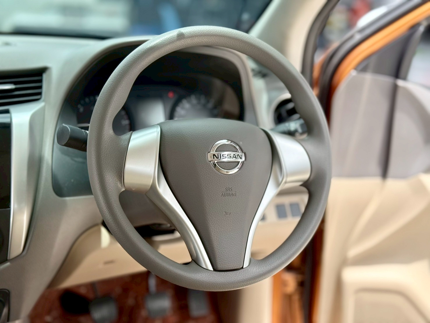 NISSAN NAVARA NP300 2.5 E KINGCAB 2021