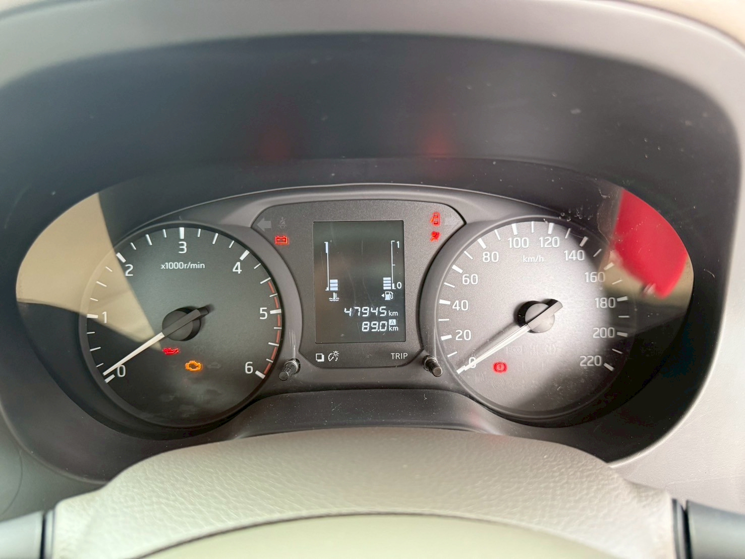 NISSAN NAVARA NP300 2.5 E KINGCAB 2021