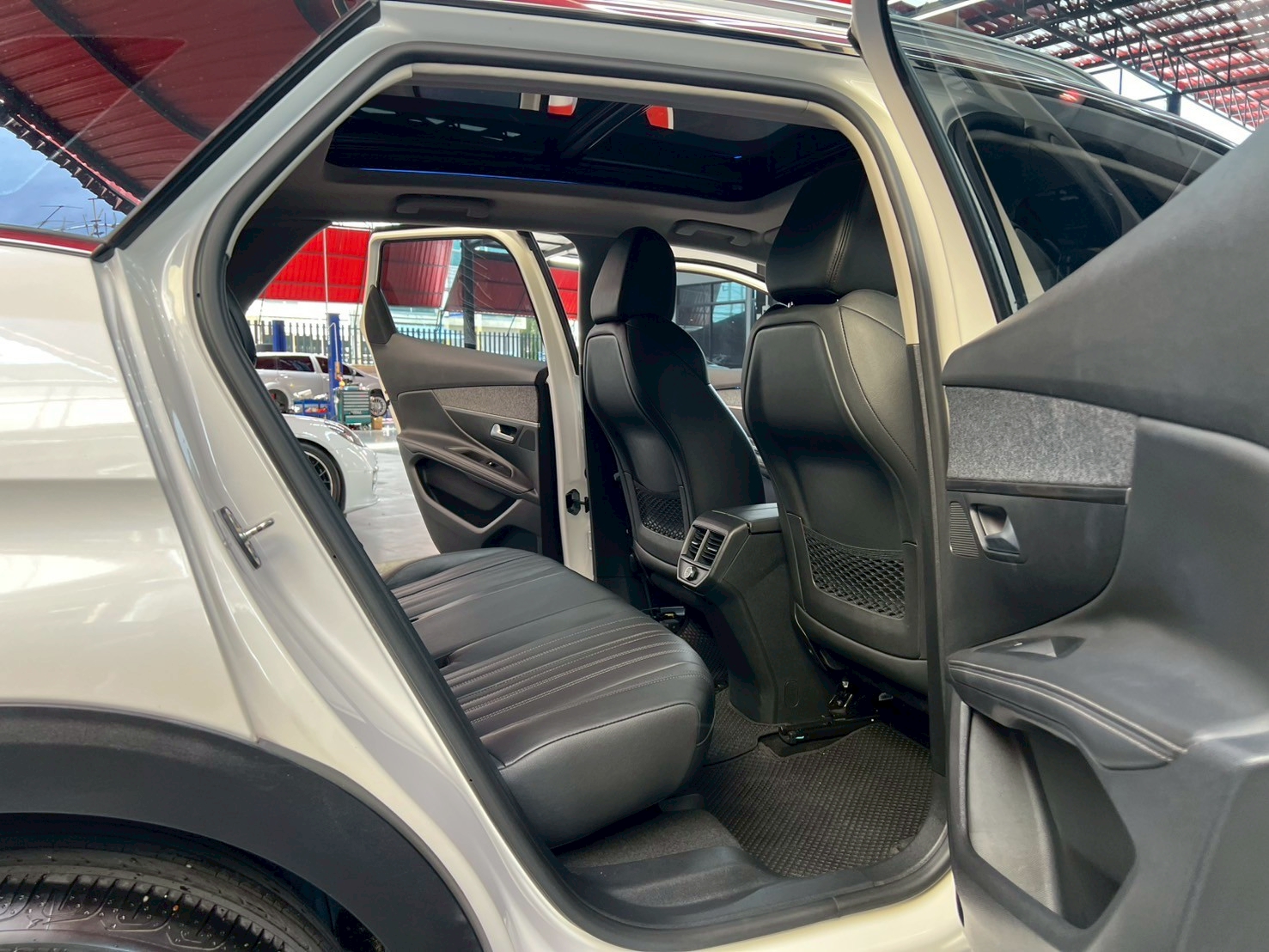 PEOUGEOT 3008 1.6 P84 BG Allure