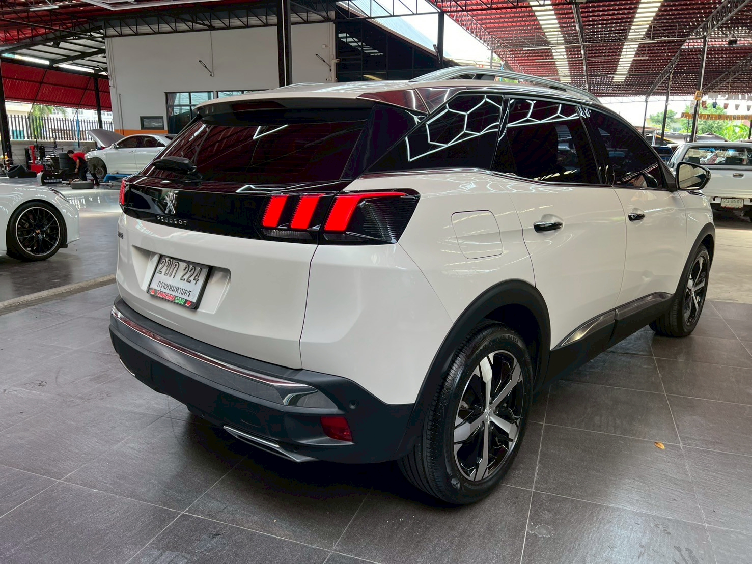 PEOUGEOT 3008 1.6 P84 BG Allure