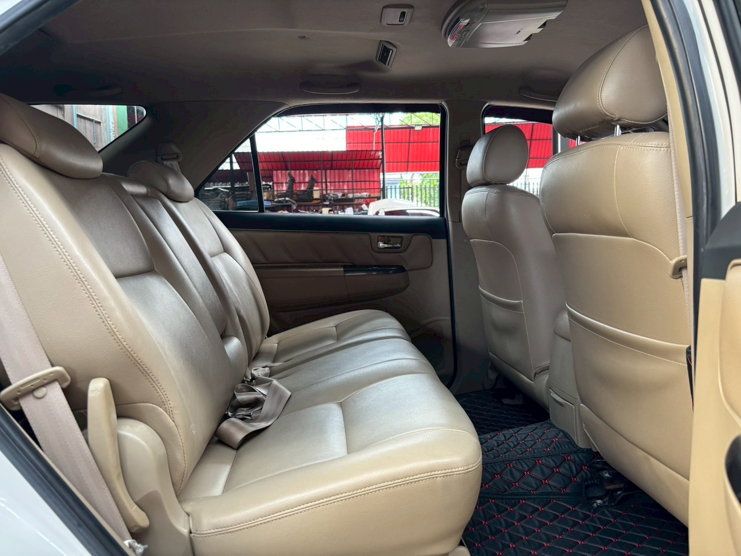 TOYOTA FORTUNER 3.0  TRD Sportivo II 4WD 2010