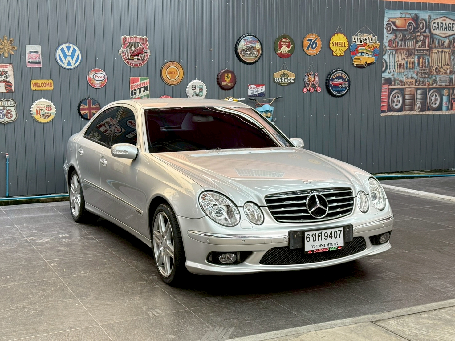 BENZ E-Class E240 (W211) 2.6 Avantgarde 2003