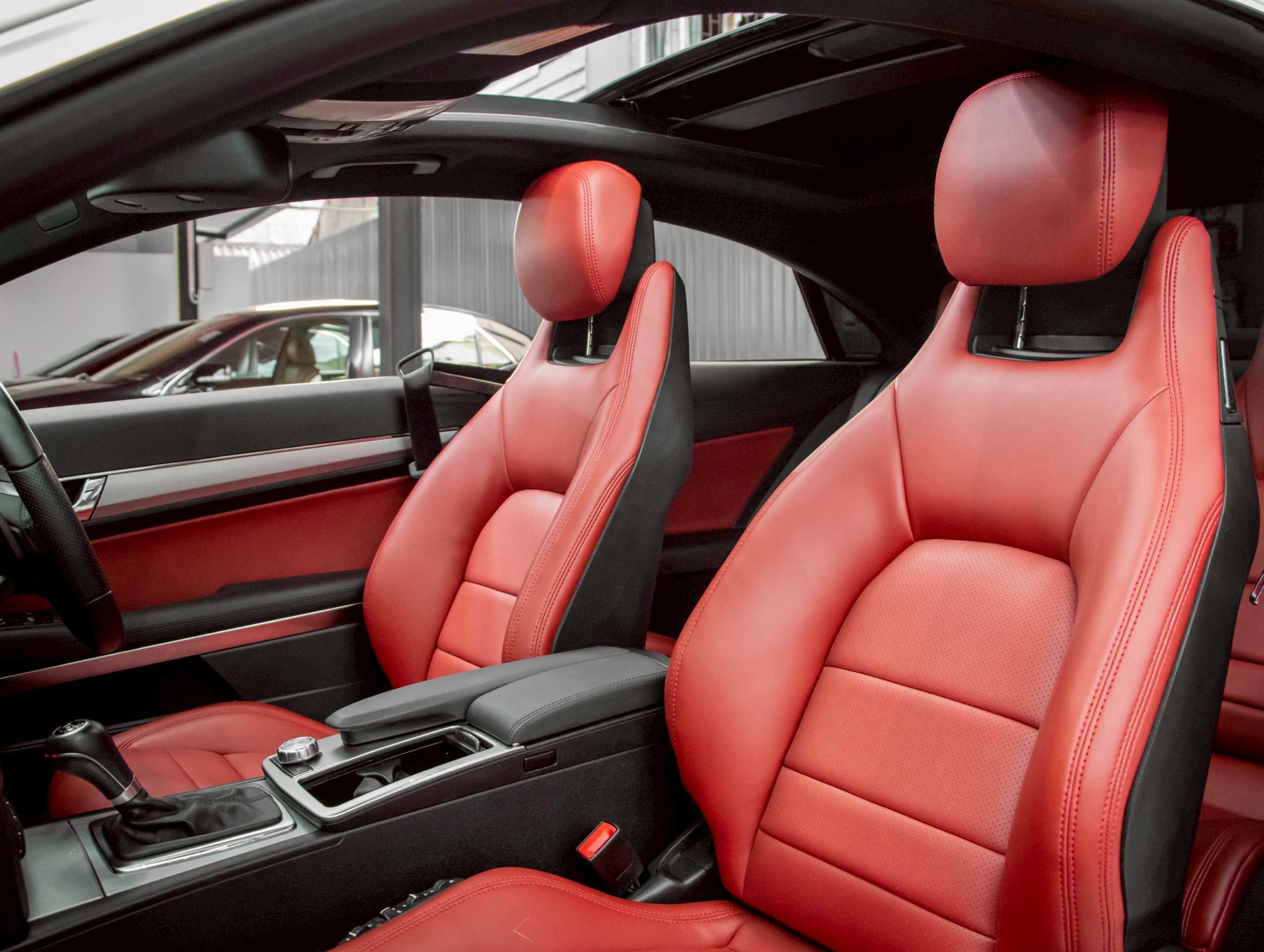 BENZ E-Class E200 1.8 CGI COUPE 2013