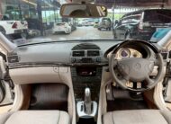 BENZ E-Class E240 (W211) 2.6 Avantgarde 2003