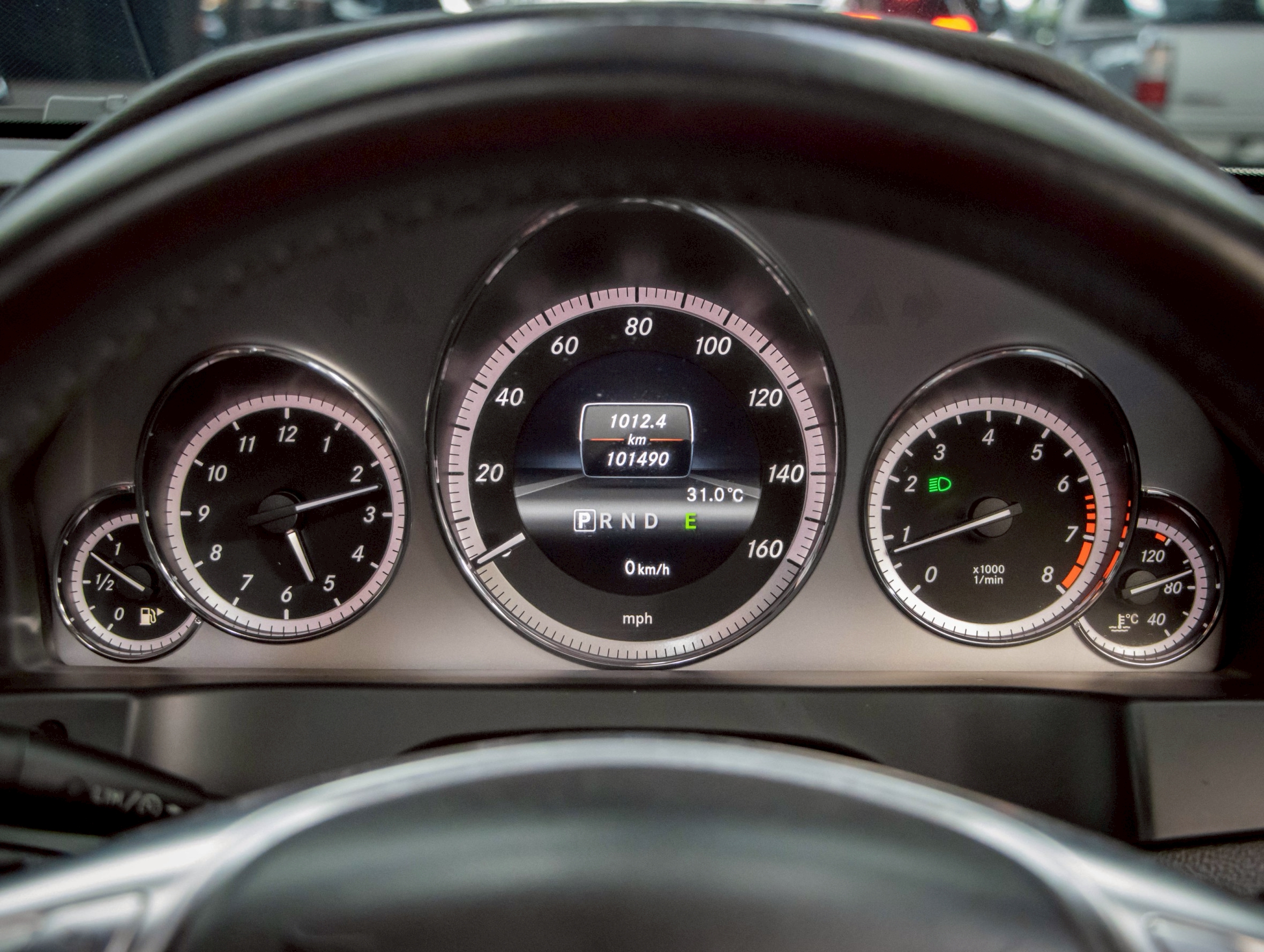 BENZ E-Class E200 1.8 CGI COUPE 2013