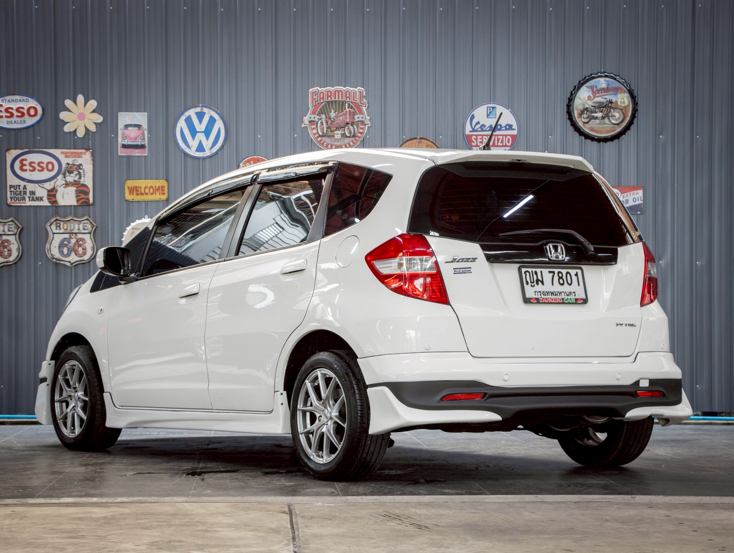 HONDA JAZZ 1.5 S i-VTEC 2011