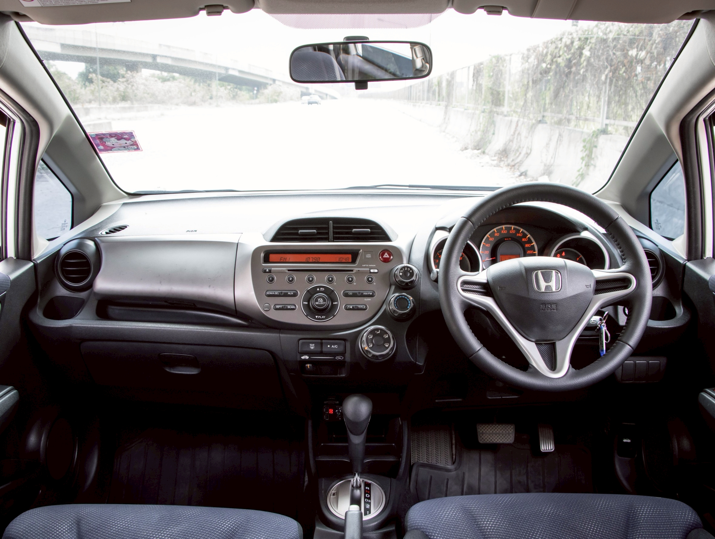 HONDA JAZZ 1.5 S i-VTEC 2011