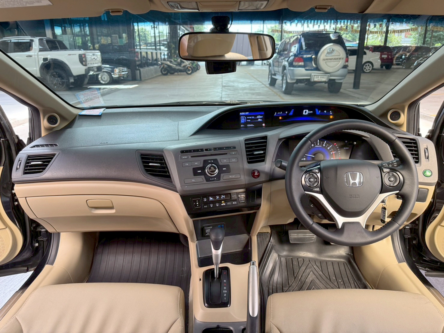 HONDA CIVIC FB 1.8 EL  i-VTEC 2013