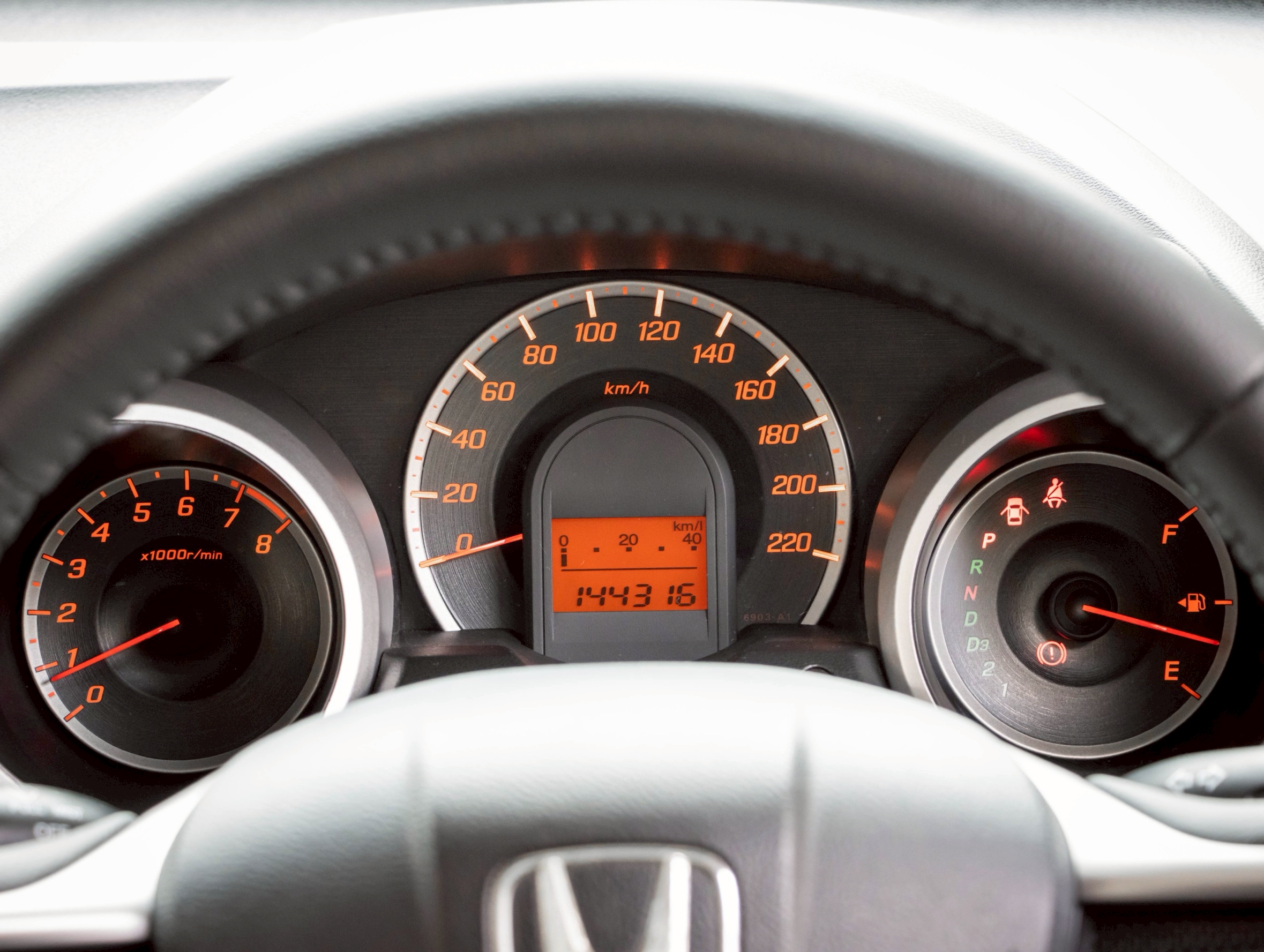 HONDA JAZZ 1.5 S i-VTEC 2011