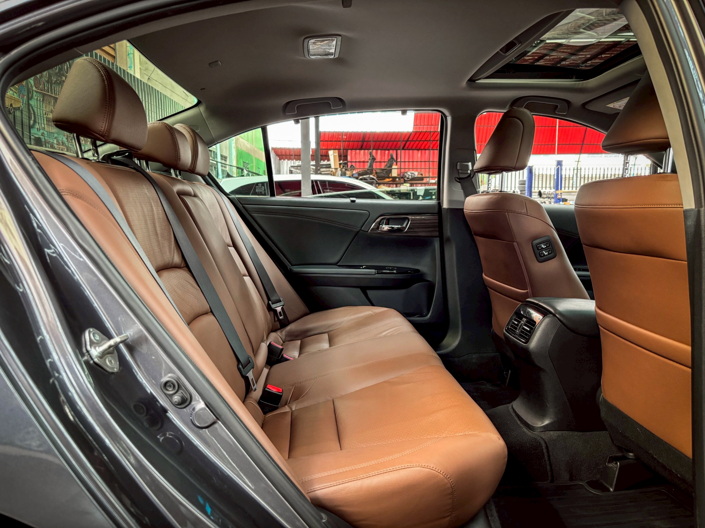 HONDA ACCORD 2.0 HYBRID TECH 2016