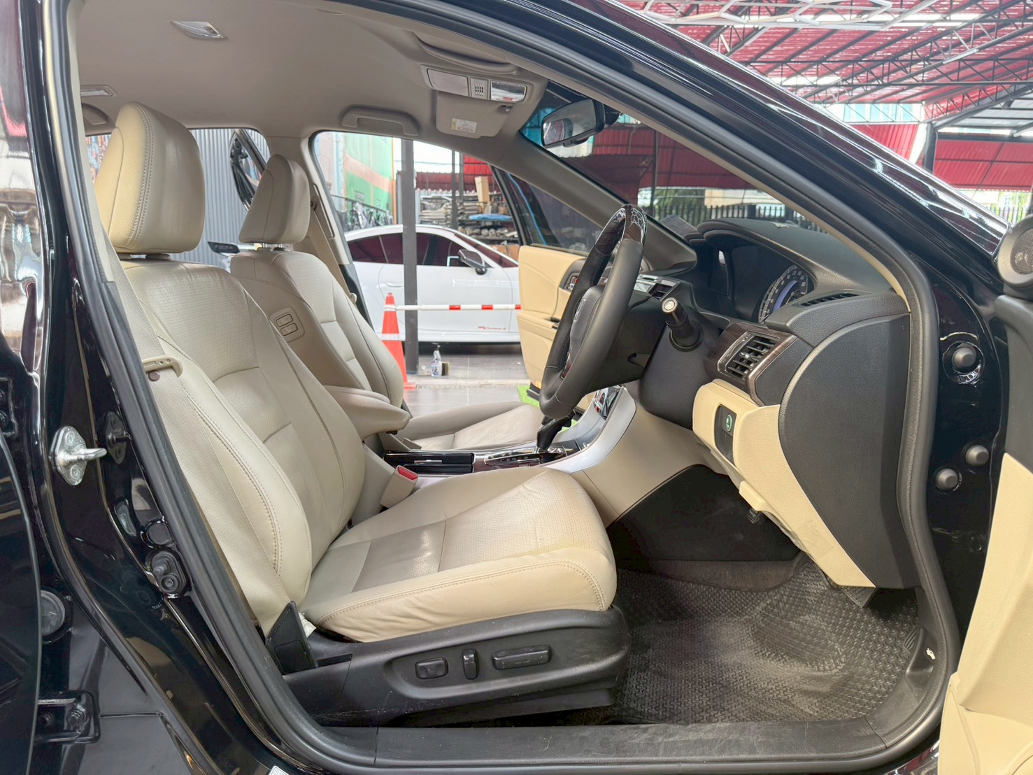 HONDA ACCORD 2.0 EL i-VTEC ปี2018