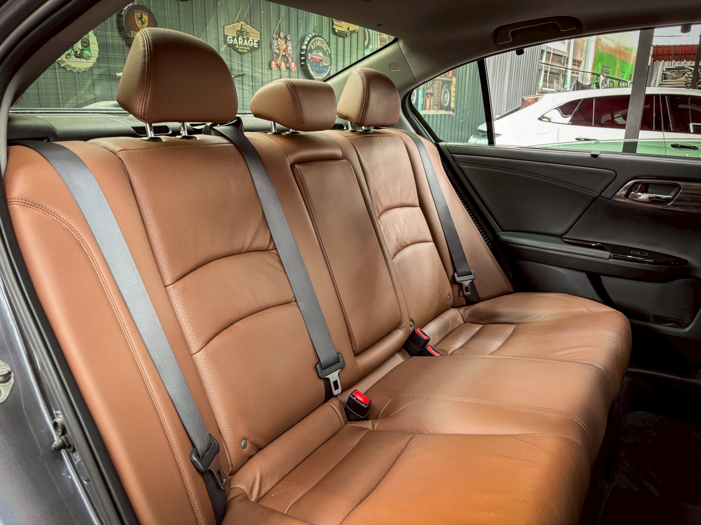 HONDA ACCORD 2.0 HYBRID TECH 2016